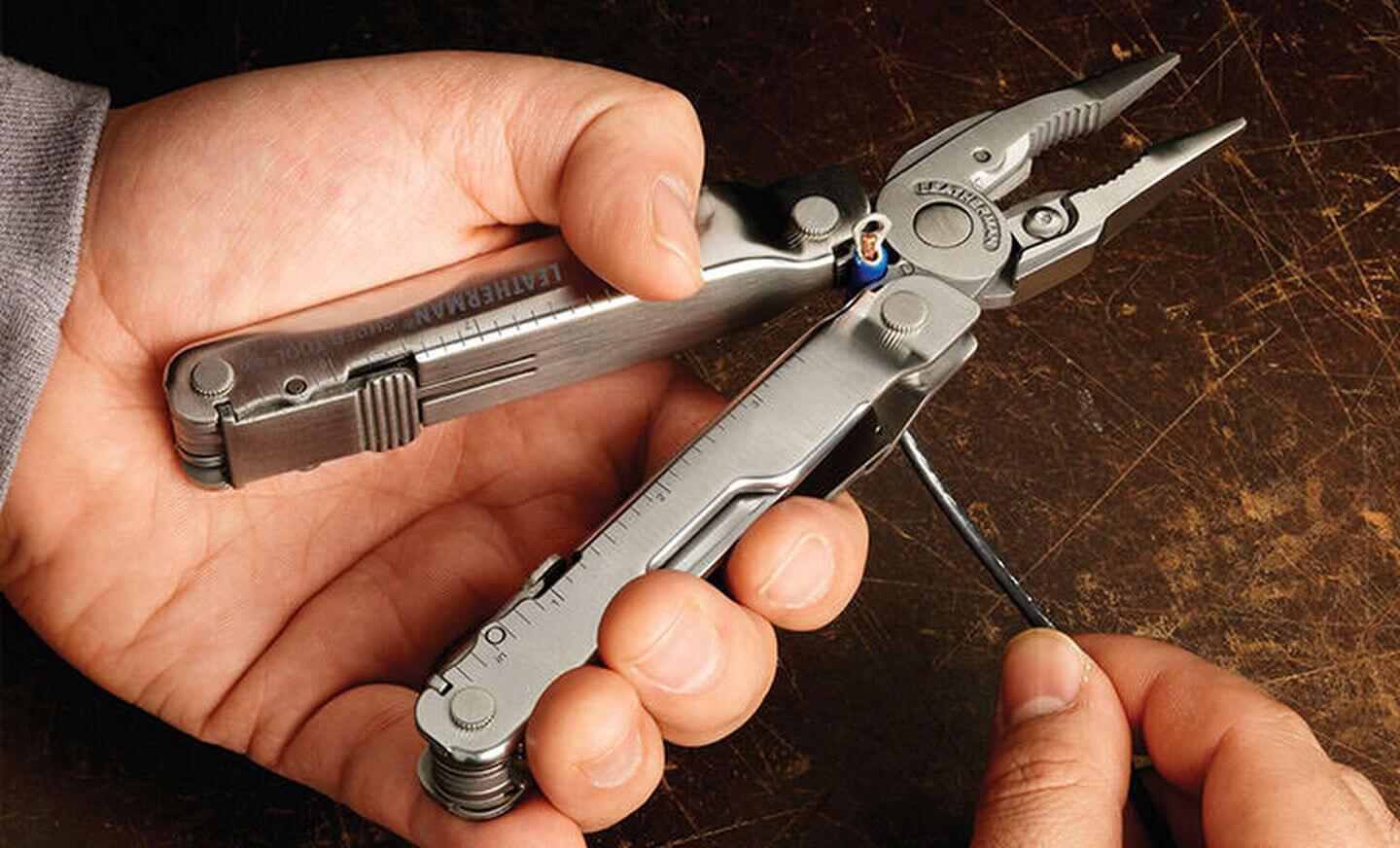 Мультитул Leatherman Super Tool 300 Black (831151)